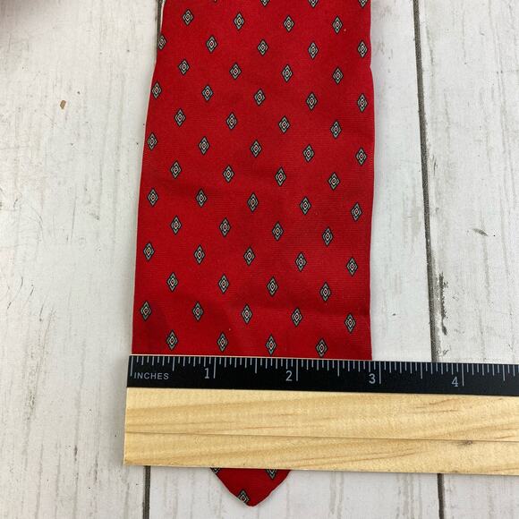 VTG Christian Dior Paris New York Red Silk Diamond Pattern Neck Tie Business - Picture 3 of 10
